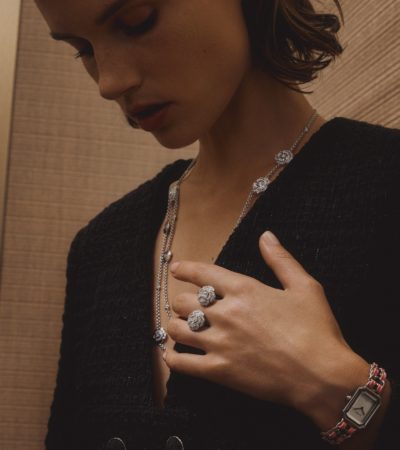 Pubblichiamo la nuova campagna digitale di Chanel “OVER THE MOON”