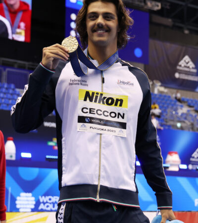 World Aquatics Championships: l’ambassador di OMEGA Thomas Ceccon vince la medaglia d’oro nei 50m farfalla