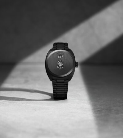 BREMONT UNVEILS THE TERRA NOVA 38 JUMPING HOUR STEALTH BLACK